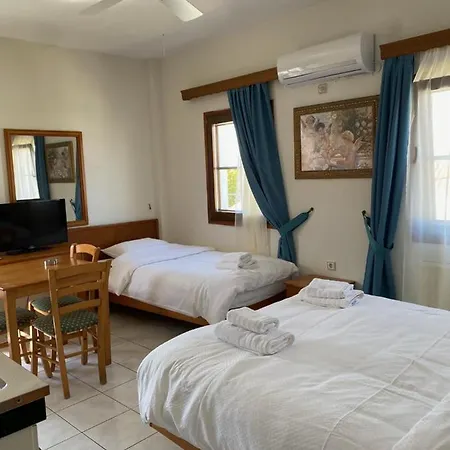 Victoria Studios Spetses Town